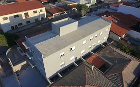 Ed Catarina c ar condicionado e garagem privativa